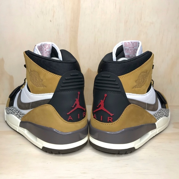 NEW Jordan Legacy 312 - Picture 4 of 8